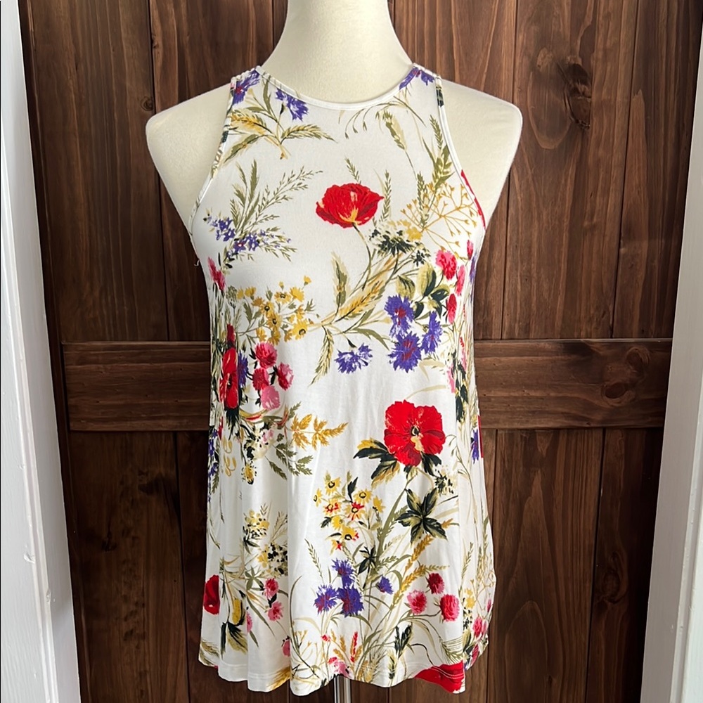 Anthropologie Akemi + Kin Floral Tank